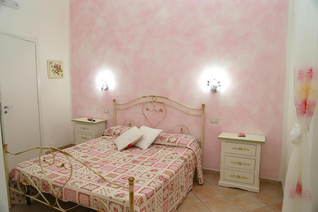 B&B Le Rose Ольбия Номер фото