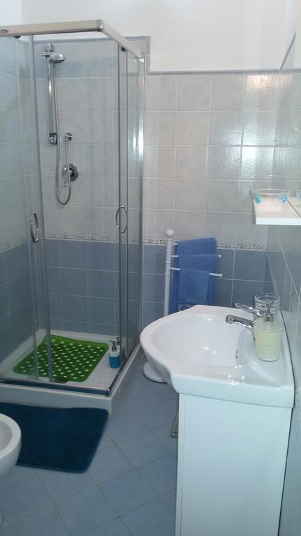 B&B Le Rose Ольбия Экстерьер фото